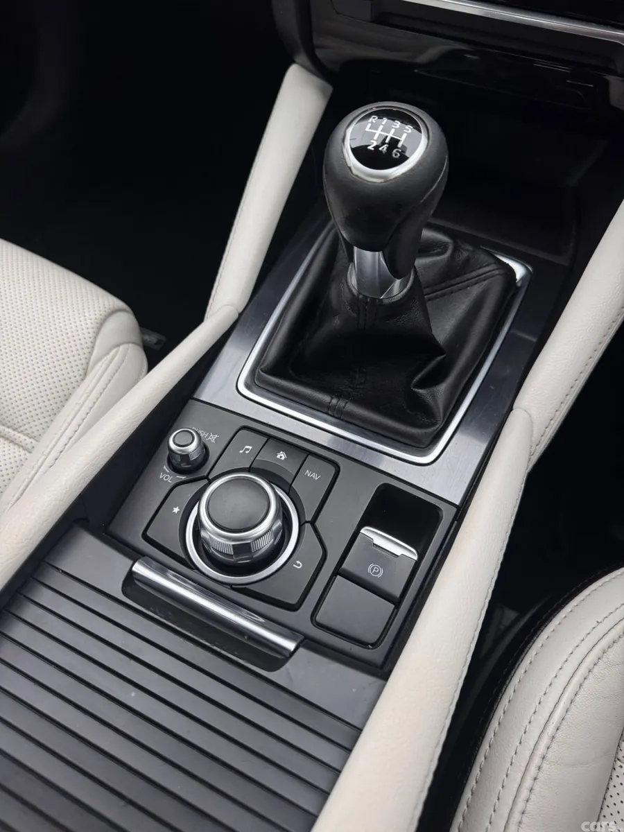 Mazda Mazda6 Saloon, Diesel, 2018, Blue