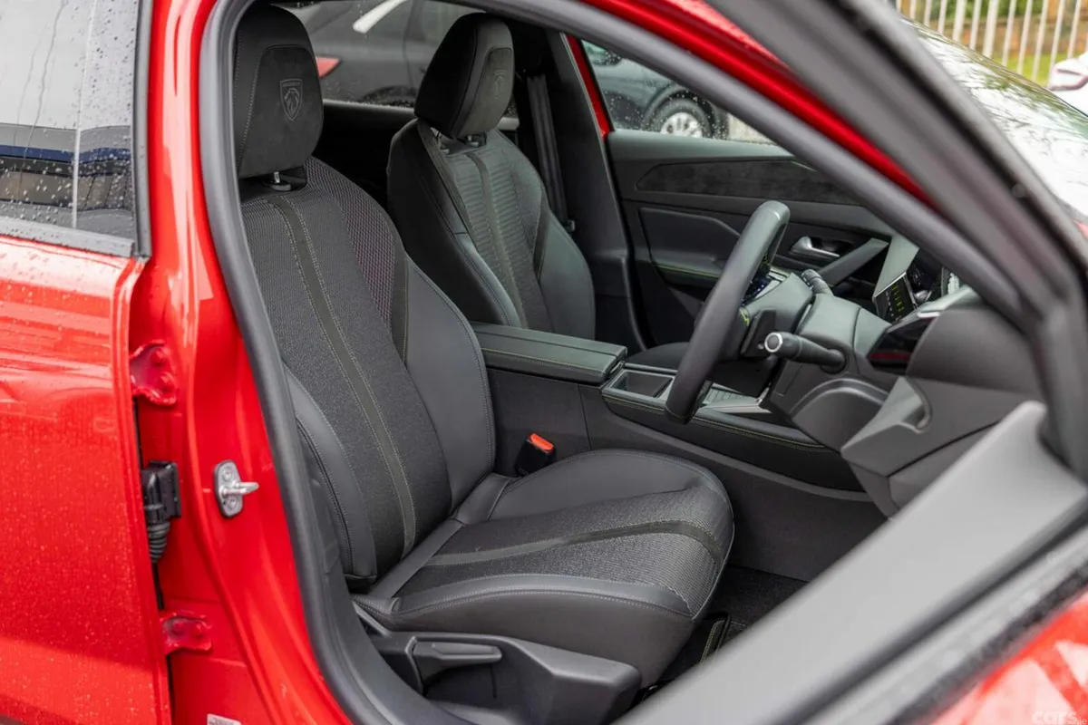 Peugeot 408 Hatchback, Petrol, 2026, Red