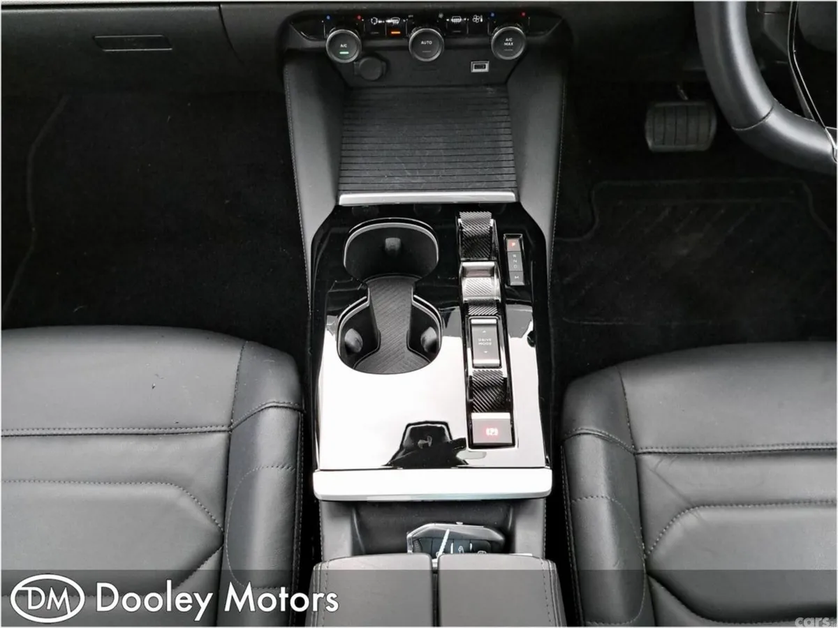 Citroen C5 X Estate, Petrol, 2024, Grey