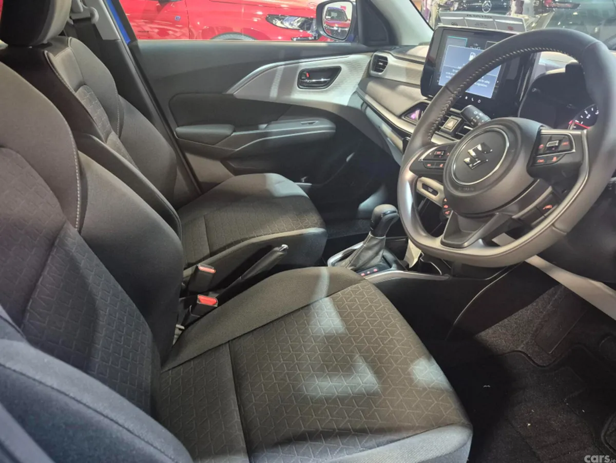 Suzuki Swift Hatchback, Petrol Hybrid, 2026, Blue