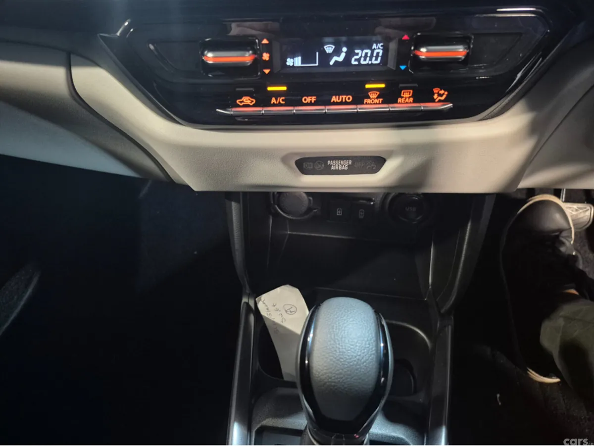 Suzuki Swift Hatchback, Petrol Hybrid, 2026, Blue