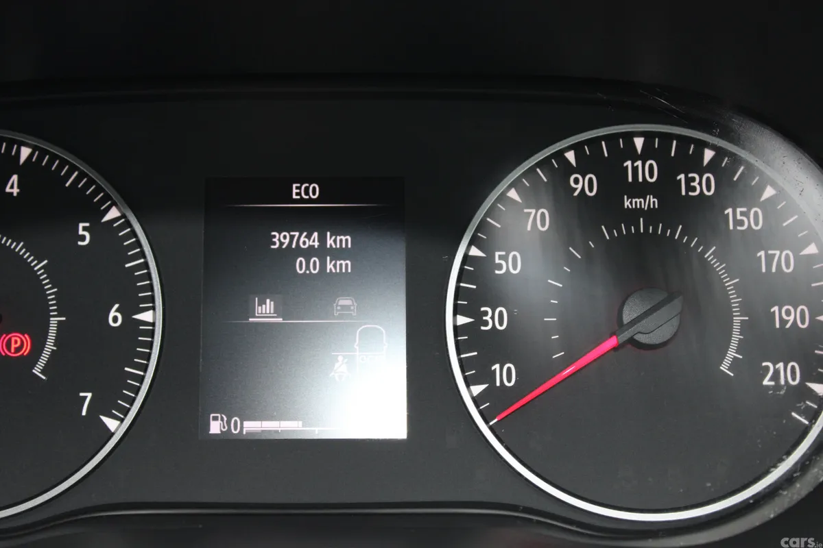 Dacia Jogger MPV, Petrol, 2023, Brown