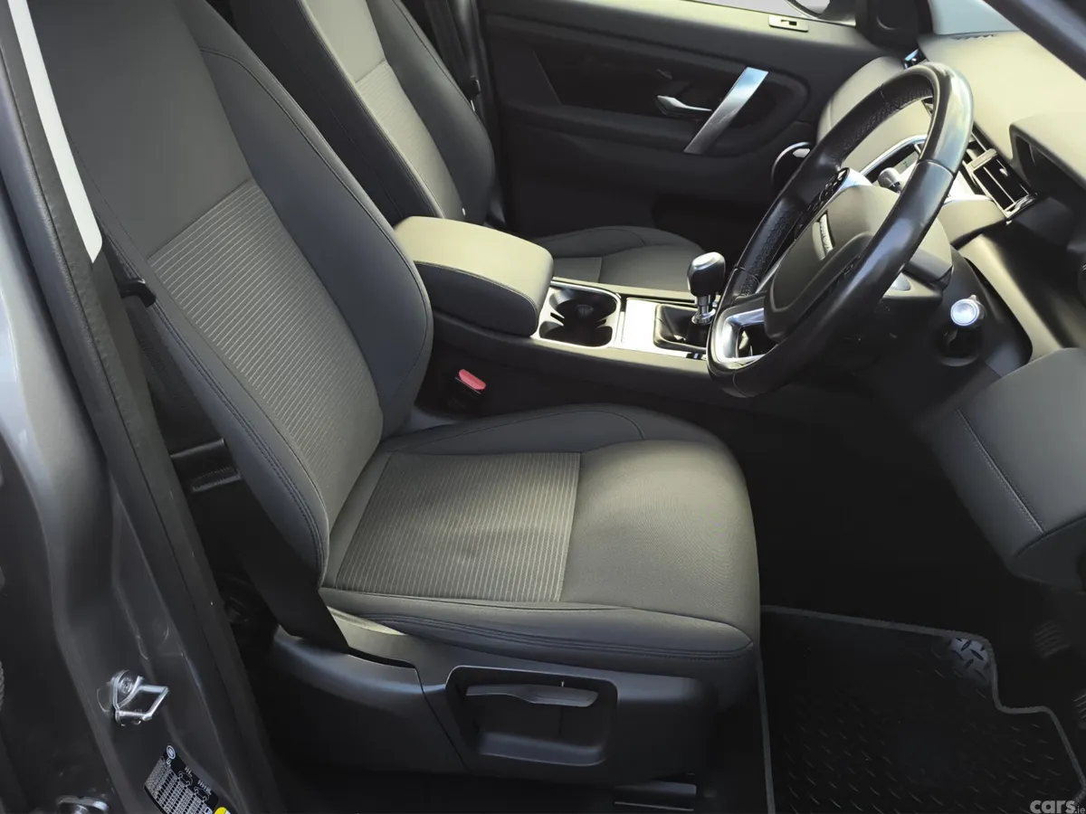 Land Rover Discovery Sport SUV, Diesel, 2020, Grey