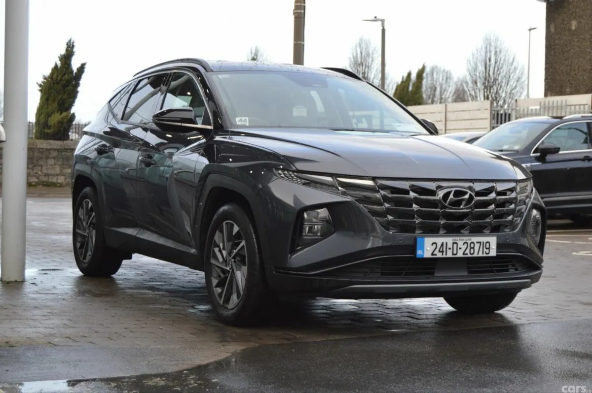 Hyundai Tucson SUV, Diesel, 2024, Grey