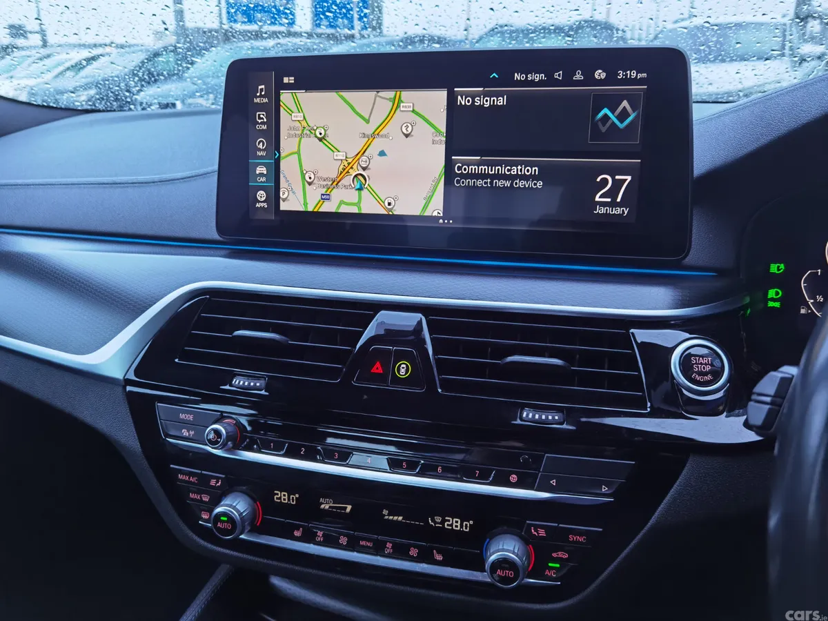 BMW 5-Series Saloon, Petrol Plug-in Hybrid, 2022, Black