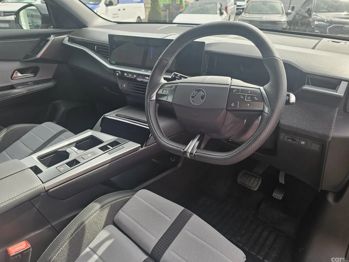 Vauxhall Grandland Hatchback, Electric, 2026, 