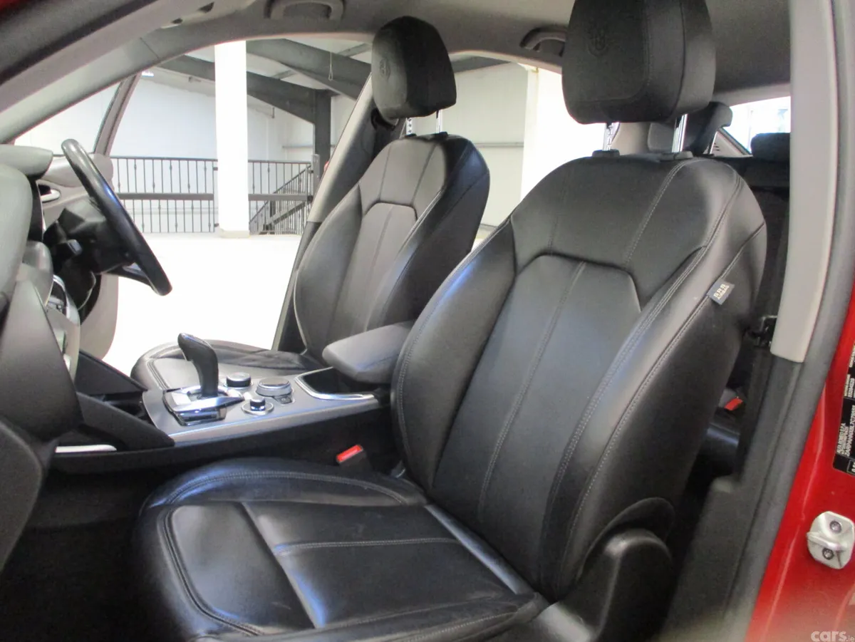 Alfa Romeo Stelvio SUV, Diesel, 2021, Red