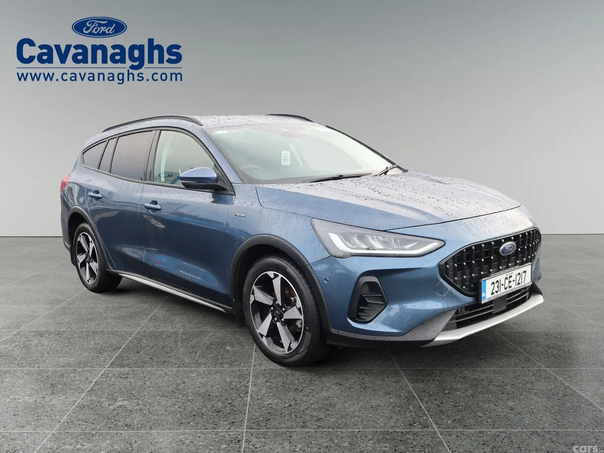 Ford Focus Estate, Petrol, 2023, Blue