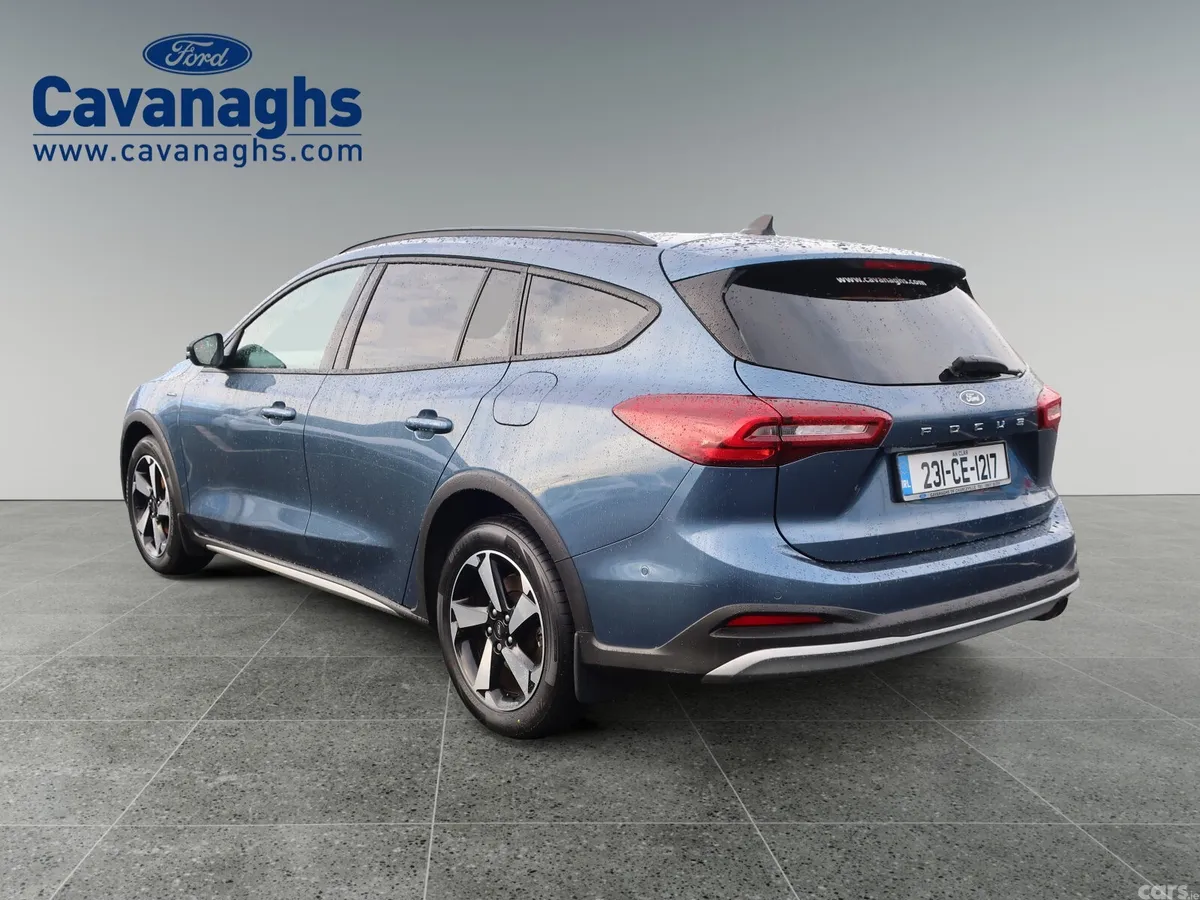 Ford Focus Estate, Petrol, 2023, Blue
