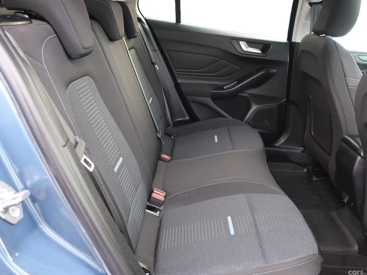 Ford Focus Estate, Petrol, 2023, Blue
