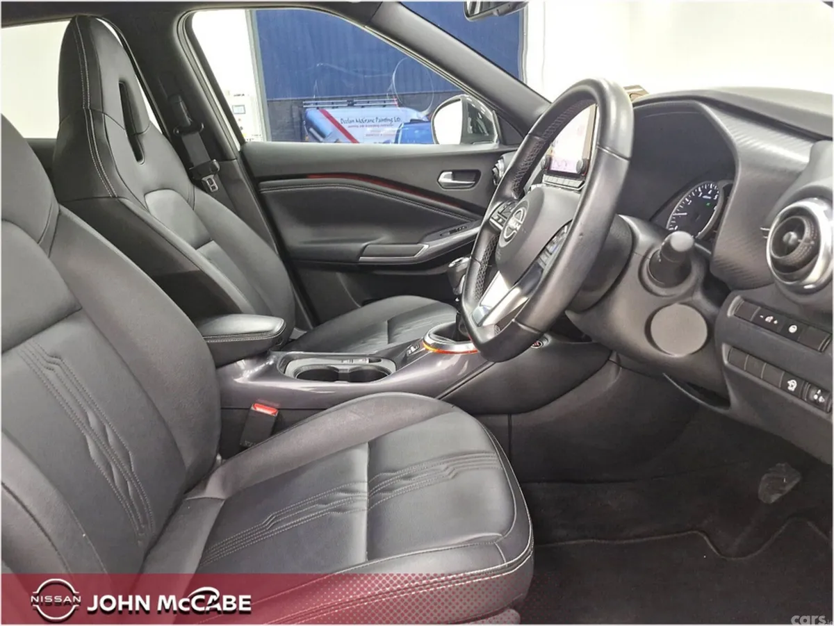 Nissan Juke MPV, Petrol, 2024, White