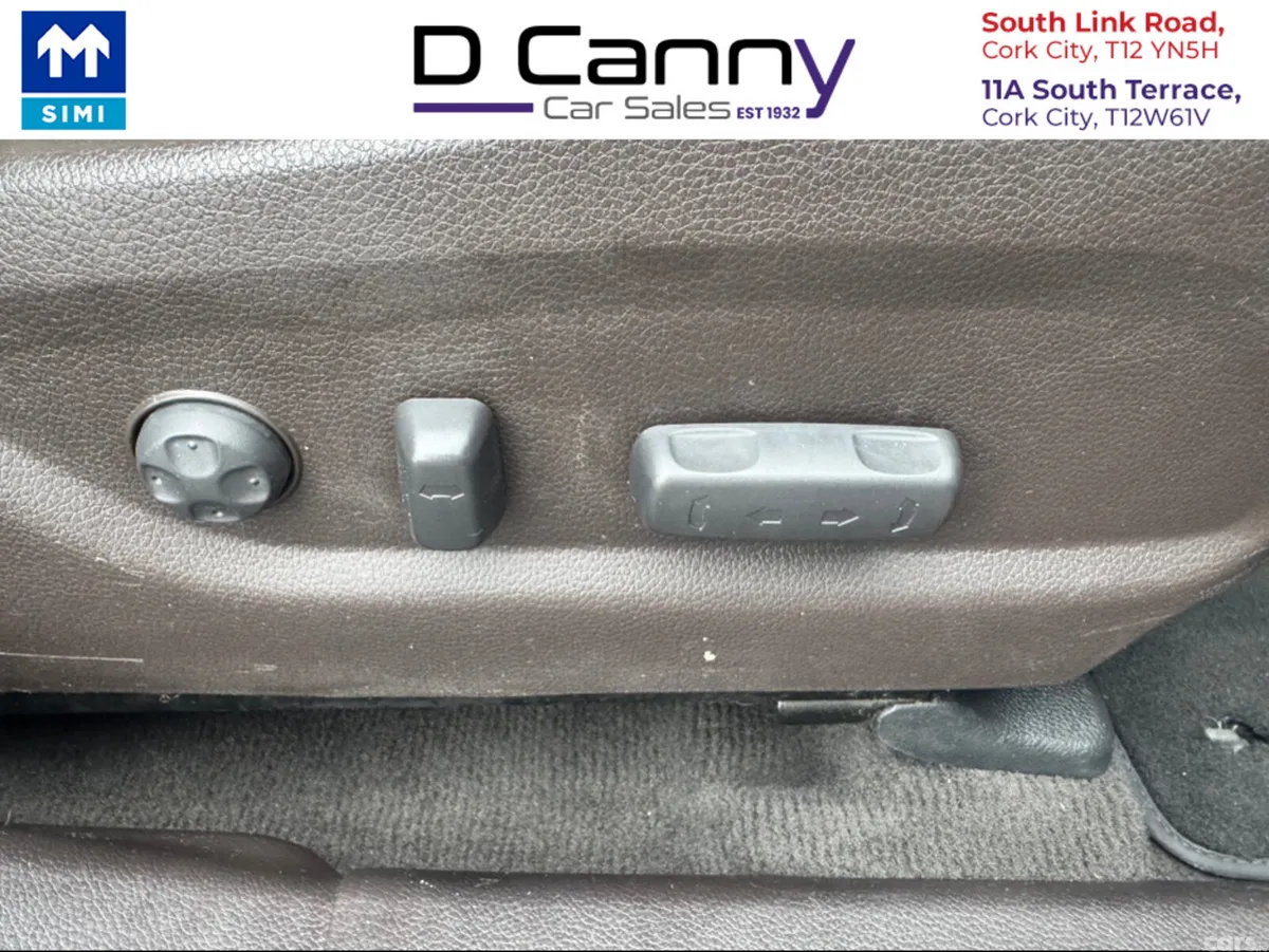 Hyundai Santa Fe Estate, Diesel, 2016, Blue