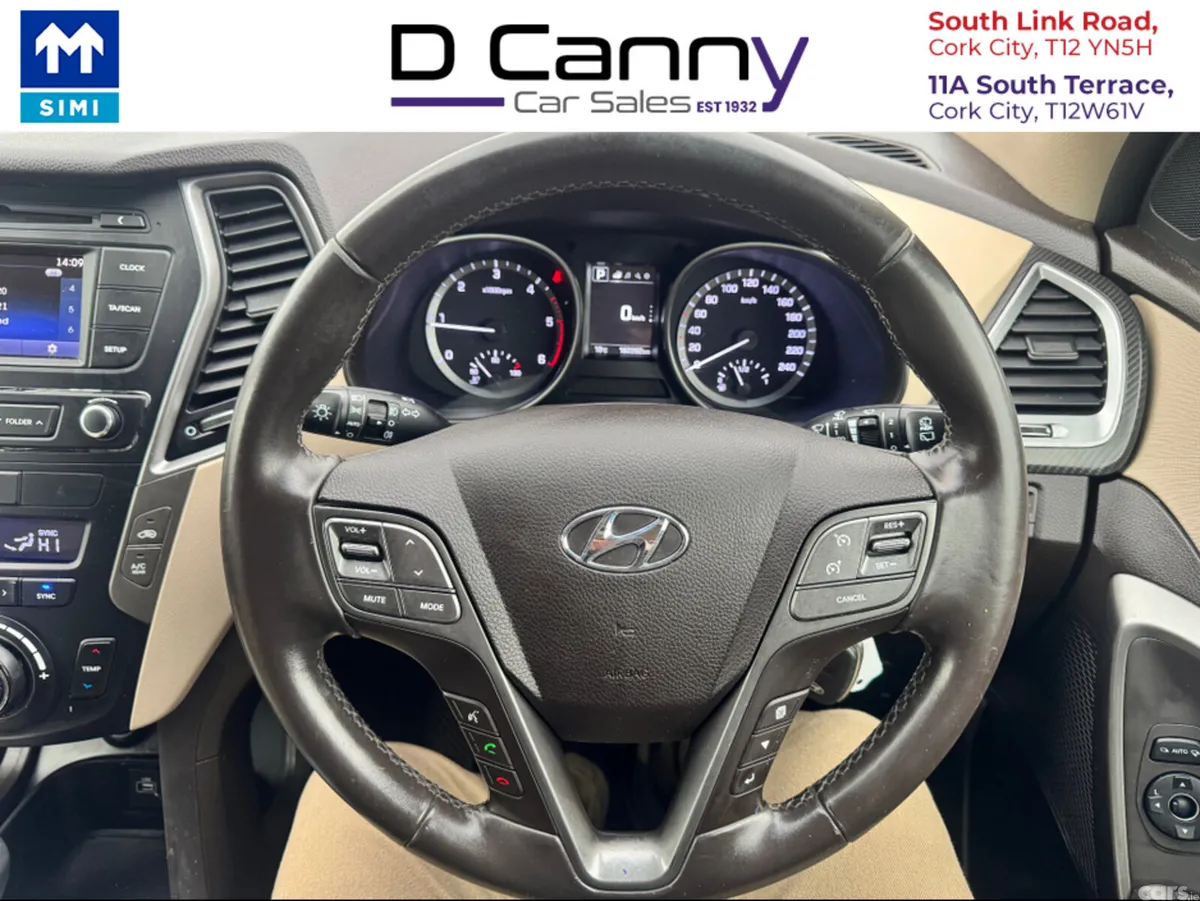 Hyundai Santa Fe Estate, Diesel, 2016, Blue