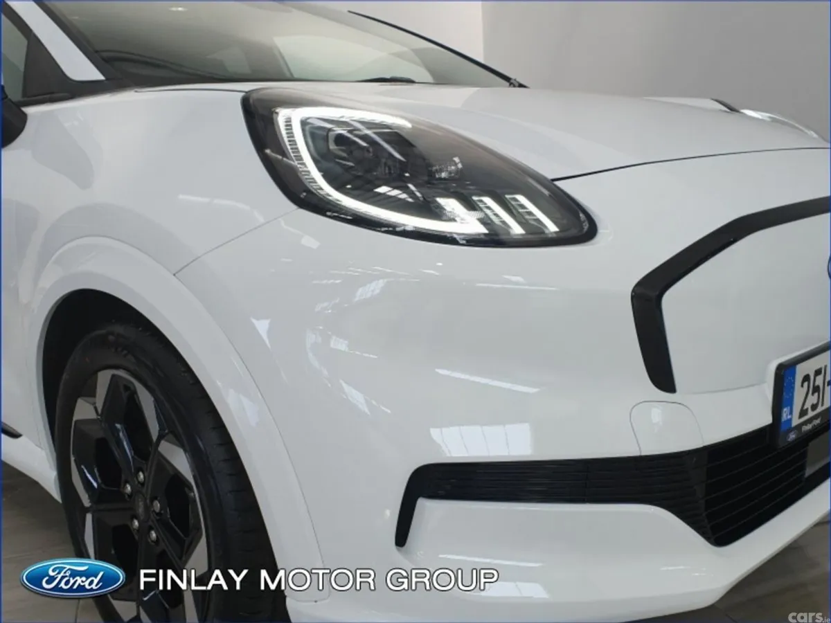 Ford Puma MPV, Electric, 2025, White