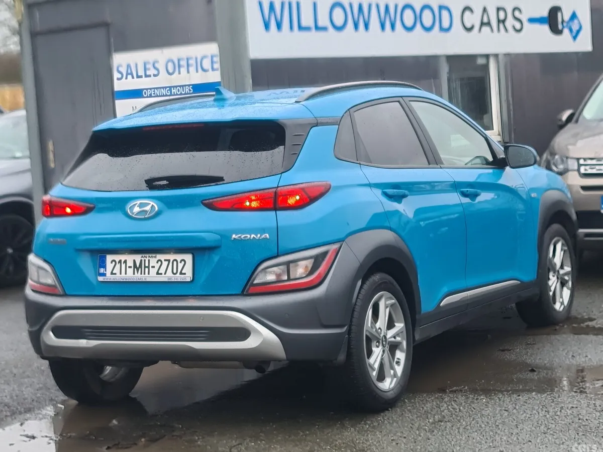 Hyundai KONA MPV, Diesel, 2021, Green