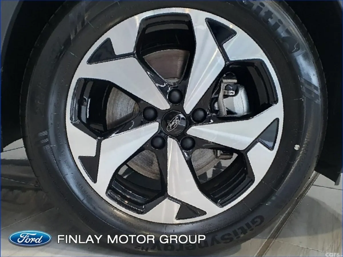 Ford Tourneo Connect MPV, Diesel, 2026, Black