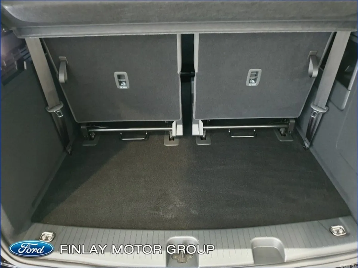 Ford Tourneo Connect MPV, Diesel, 2026, Black