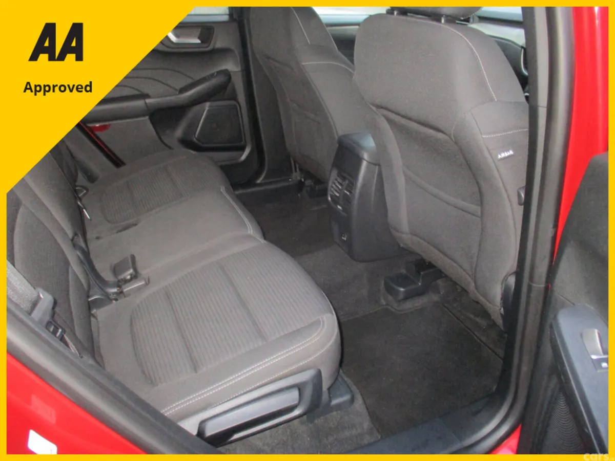 Ford Kuga MPV, Diesel, 2022, Red