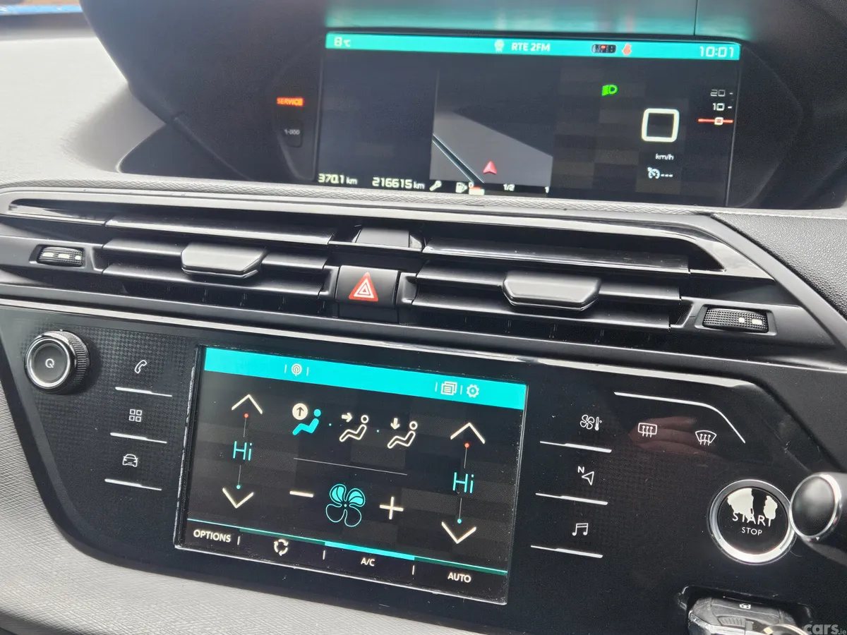 Citroen C4 Hatchback, Diesel, 2017, Blue