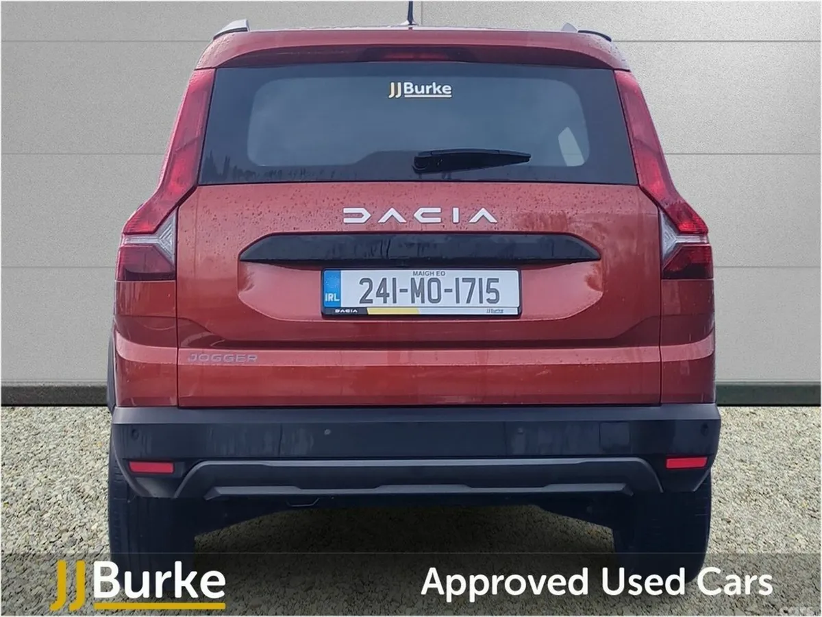 Dacia Jogger MPV, Petrol, 2024, Brown