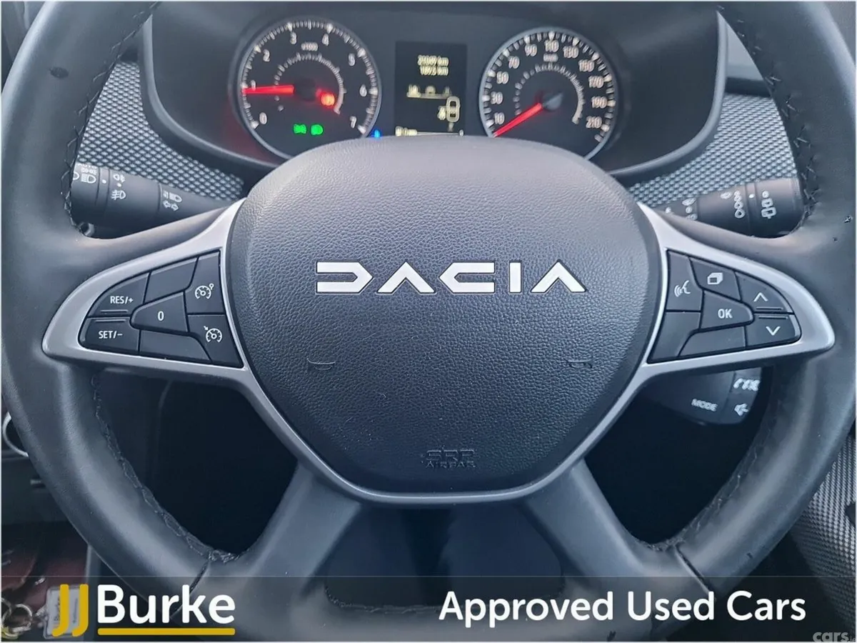 Dacia Jogger MPV, Petrol, 2024, Brown
