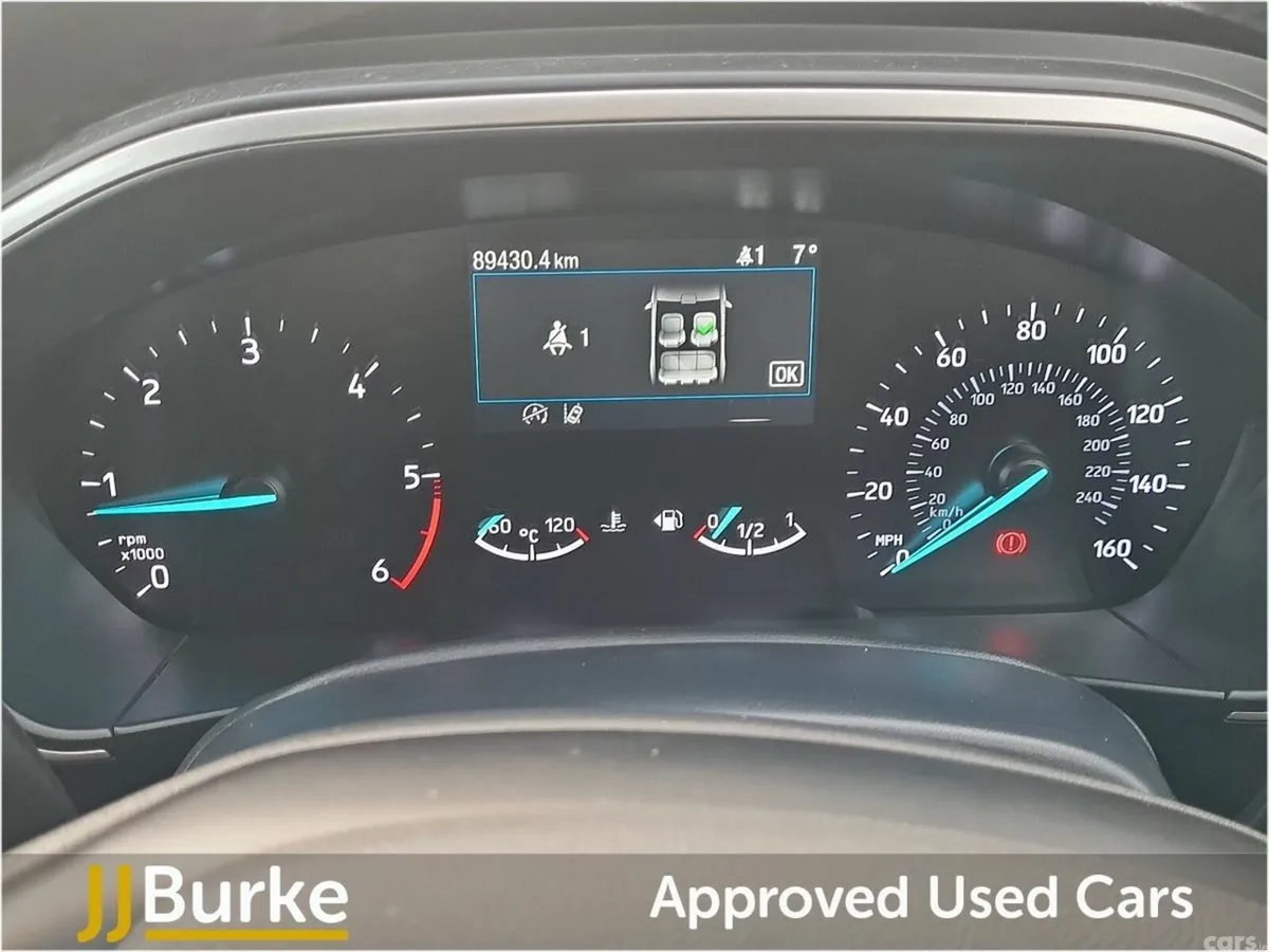 Ford Focus Hatchback, Diesel, 2021, Silver