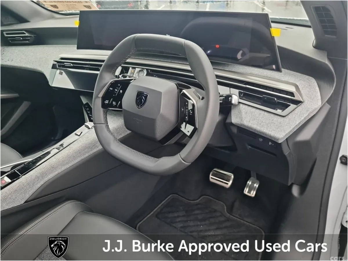 Peugeot 3008 SUV, Petrol Hybrid, 2026, White