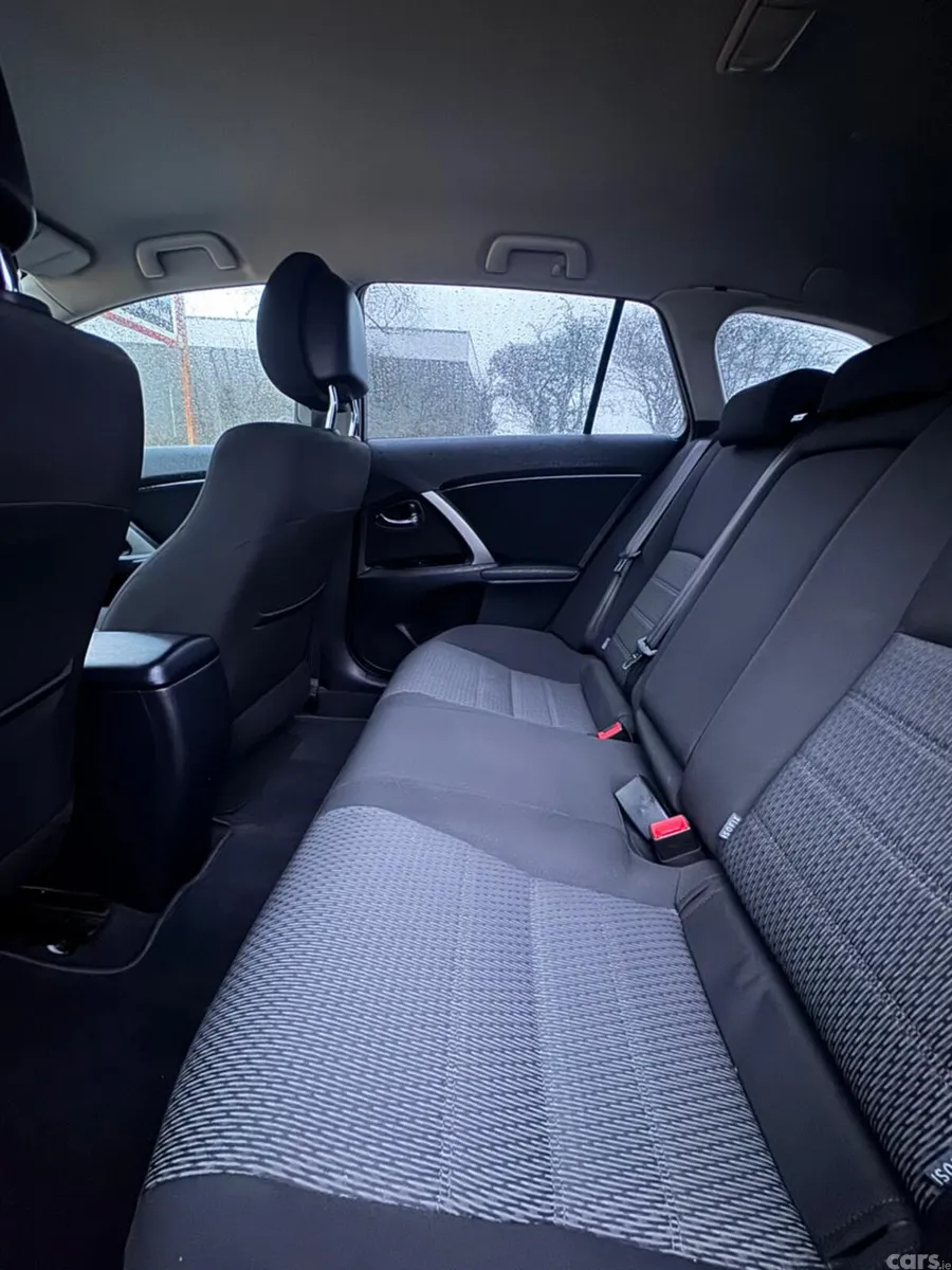 Toyota Avensis Estate, Diesel, 2015, White