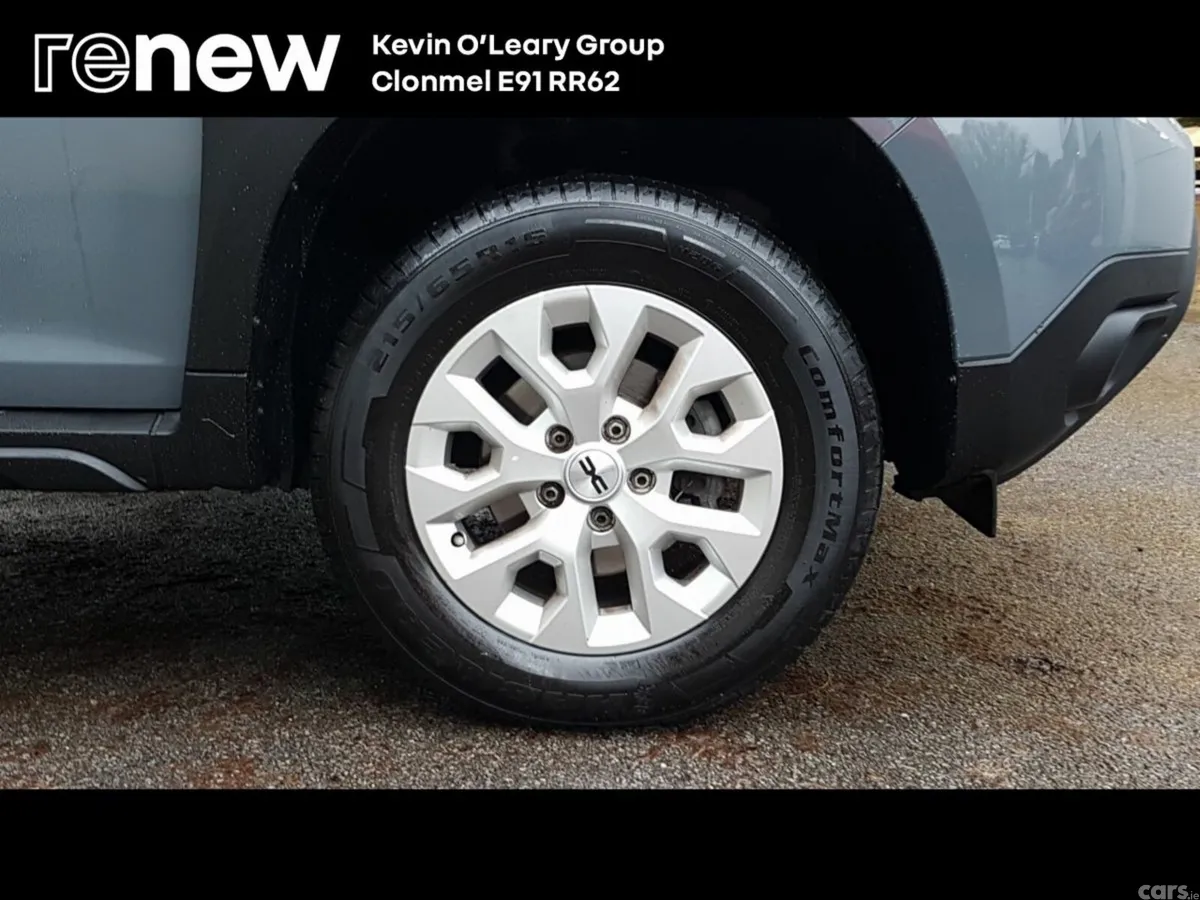Dacia Duster SUV, Petrol, 2023, Grey