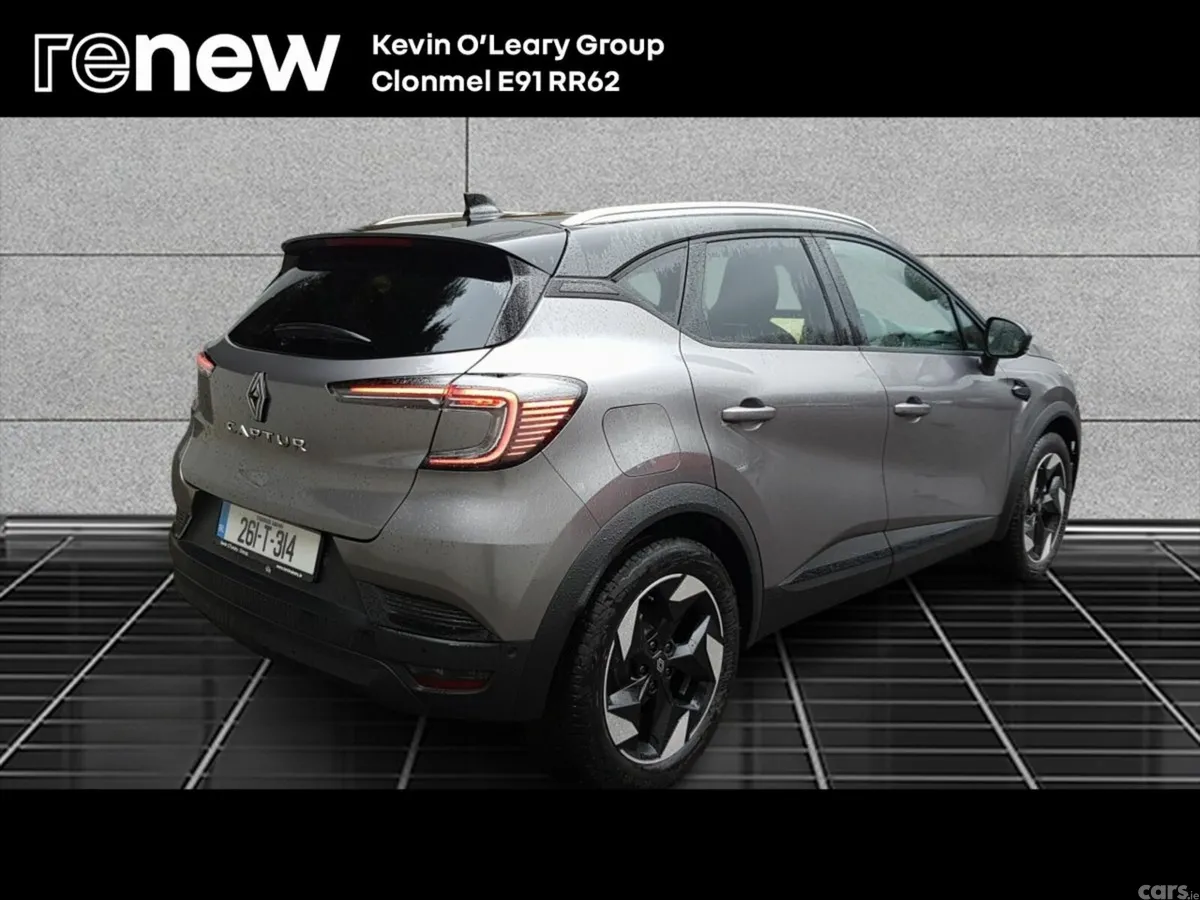 Renault Captur SUV, Petrol, 2026, Grey