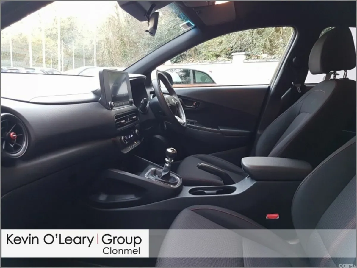 Hyundai KONA MPV, Petrol, 2022, Grey