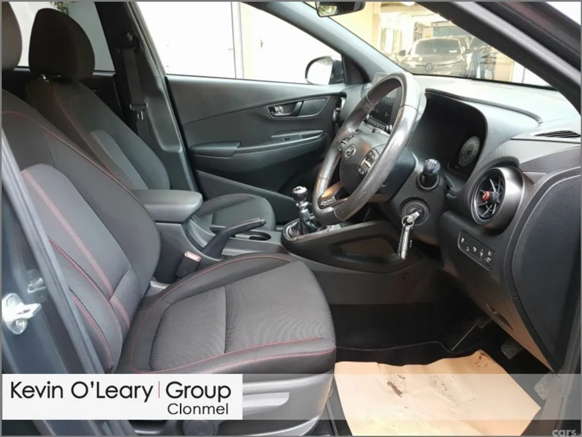 Hyundai KONA MPV, Petrol, 2022, Grey