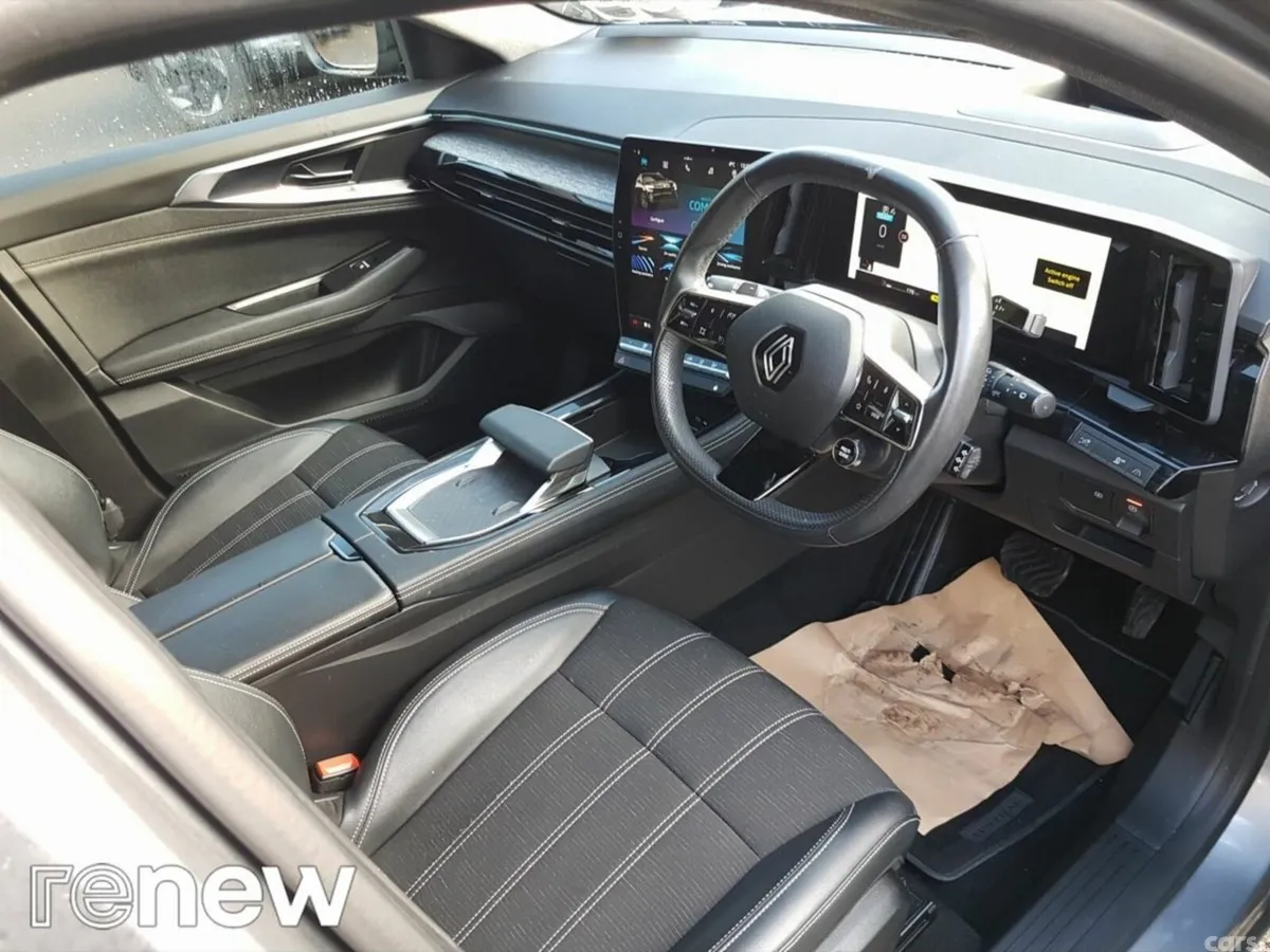 Renault Austral SUV, Petrol, 2025, Grey
