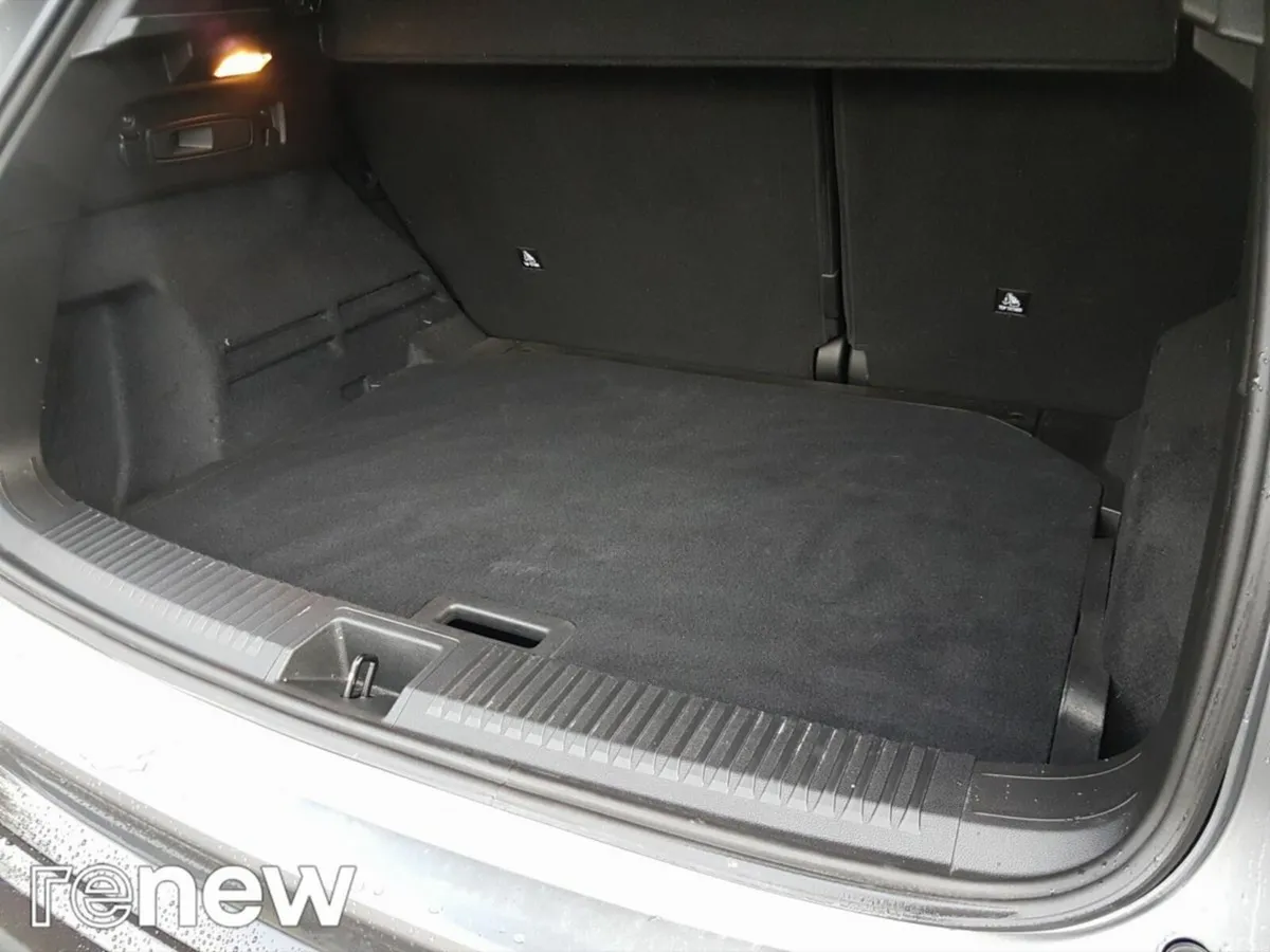 Renault Austral SUV, Petrol, 2025, Grey