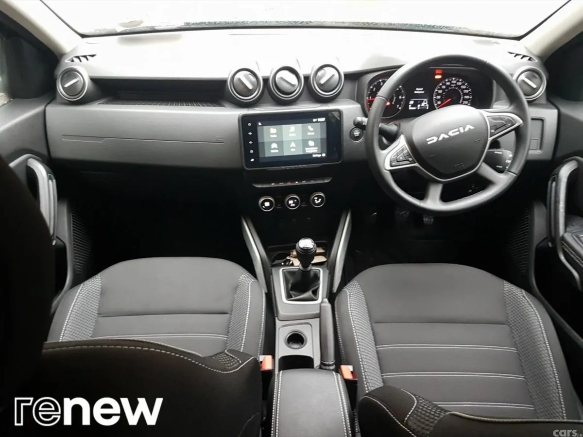 Dacia Duster SUV, Petrol, 2023, Grey
