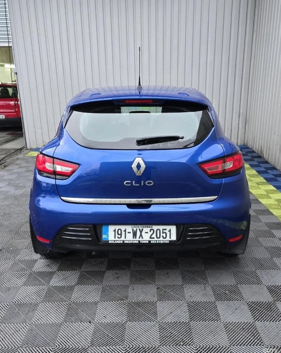 Renault Clio Hatchback, Diesel, 2019, Blue