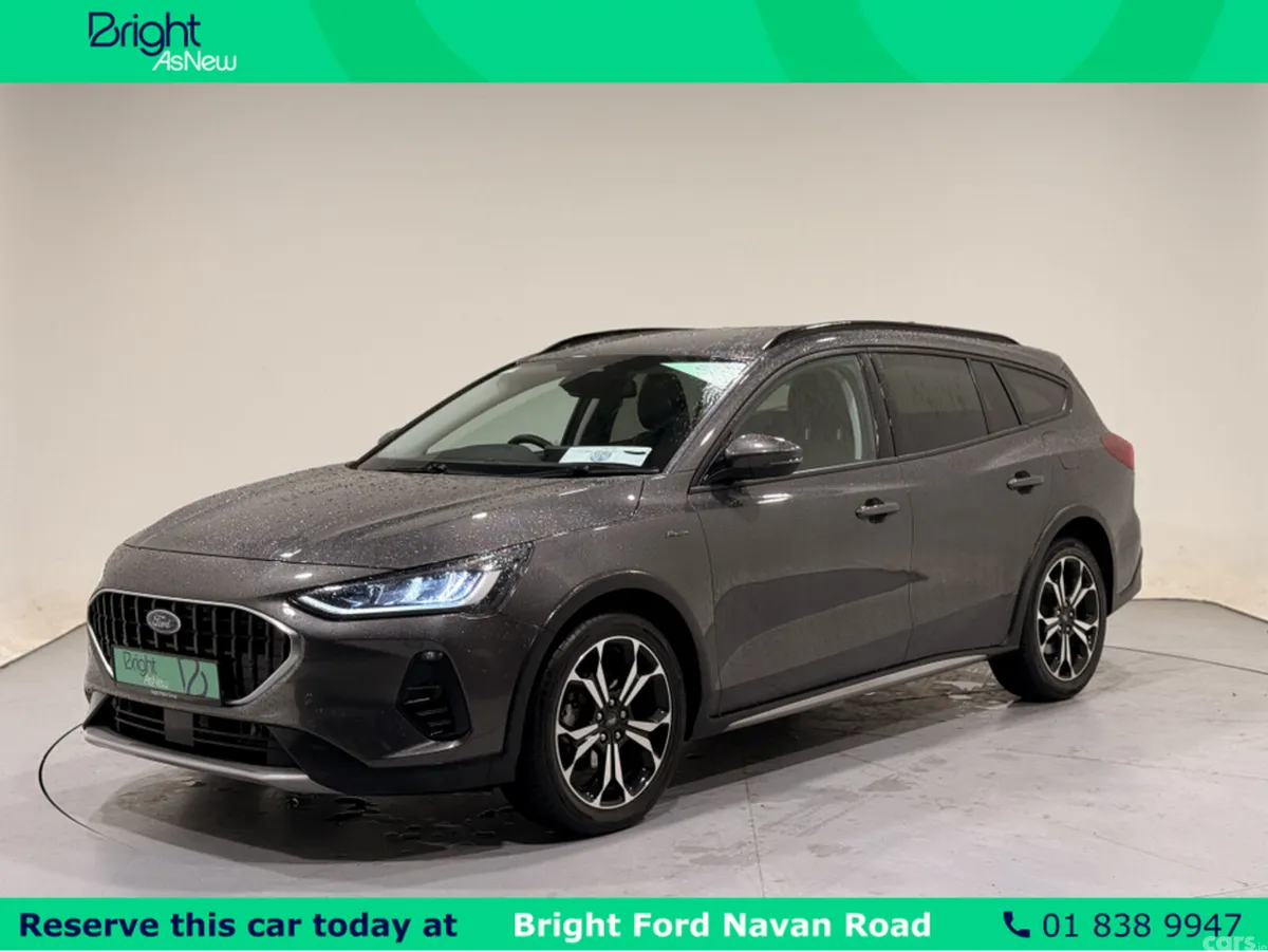 Ford Focus Estate, Petrol Hybrid, 2023, Grey