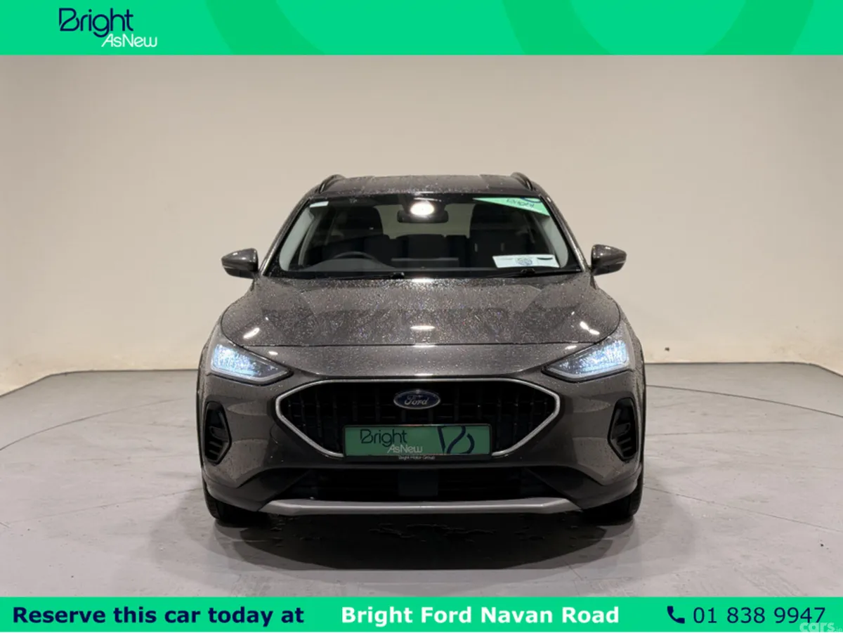 Ford Focus Estate, Petrol Hybrid, 2023, Grey