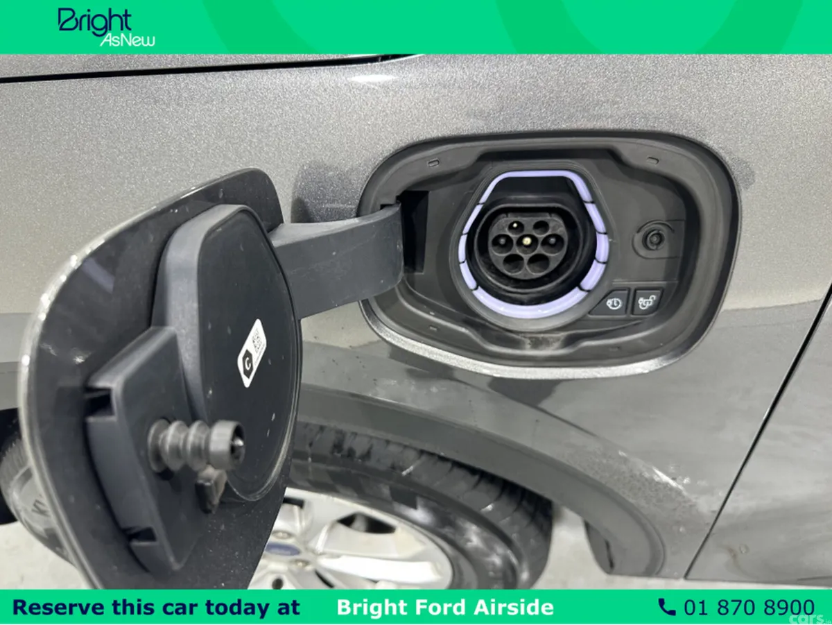 Ford Kuga MPV, Petrol Plug-in Hybrid, 2023, Grey