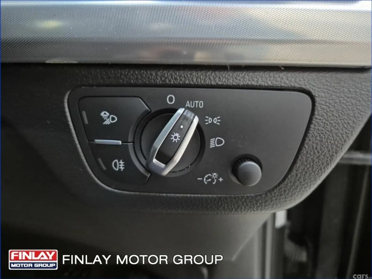 Audi Q5 SUV, Diesel, 2023, Grey