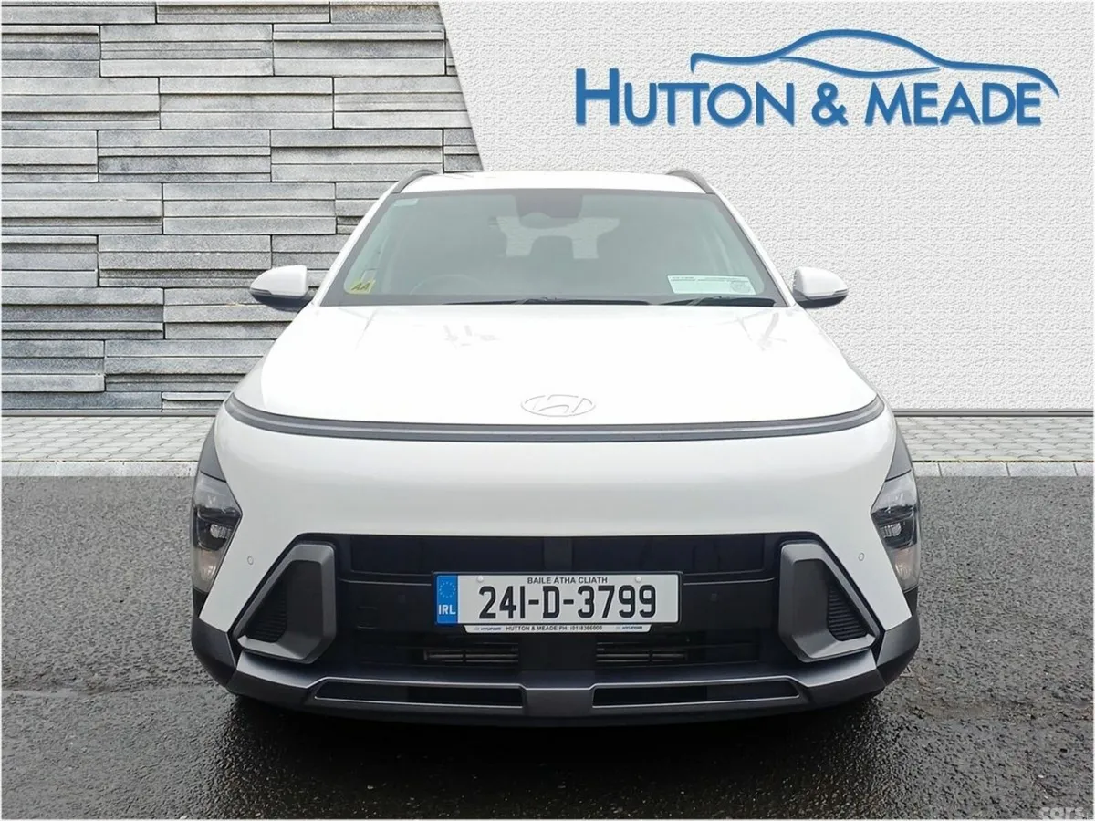 Hyundai KONA SUV, Petrol, 2024, White
