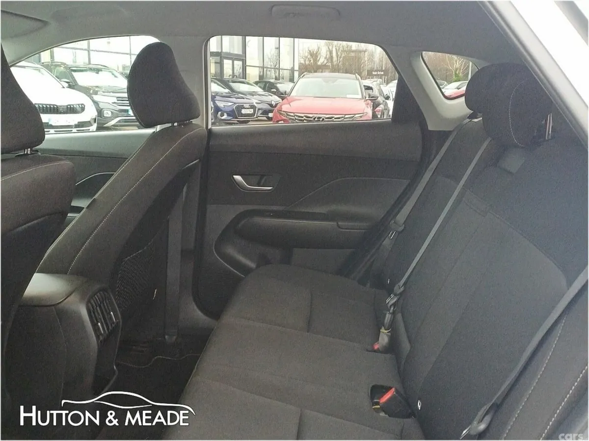 Hyundai KONA SUV, Petrol, 2024, White