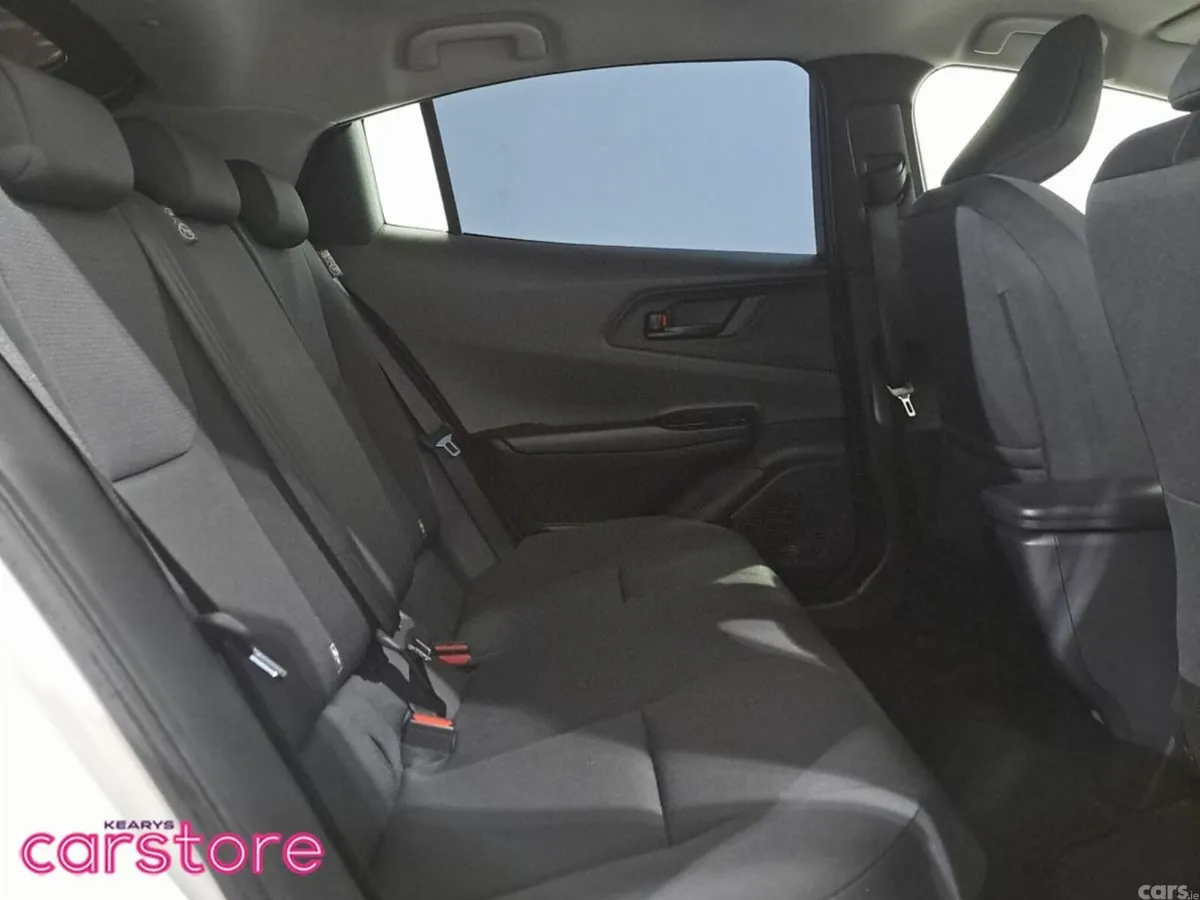 Toyota Prius Hatchback, Petrol Hybrid, 2024, White