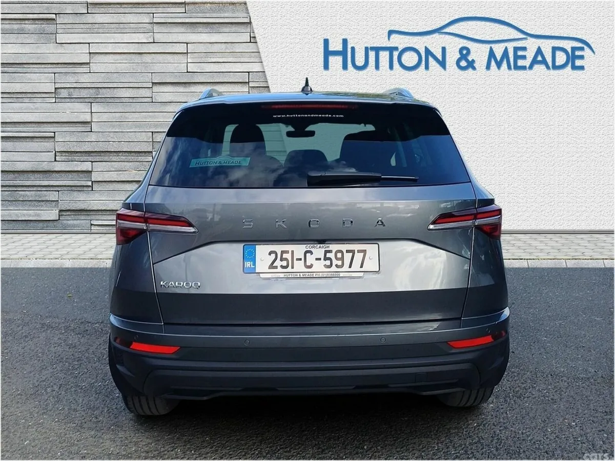 Skoda Karoq SUV, Petrol, 2025, Grey