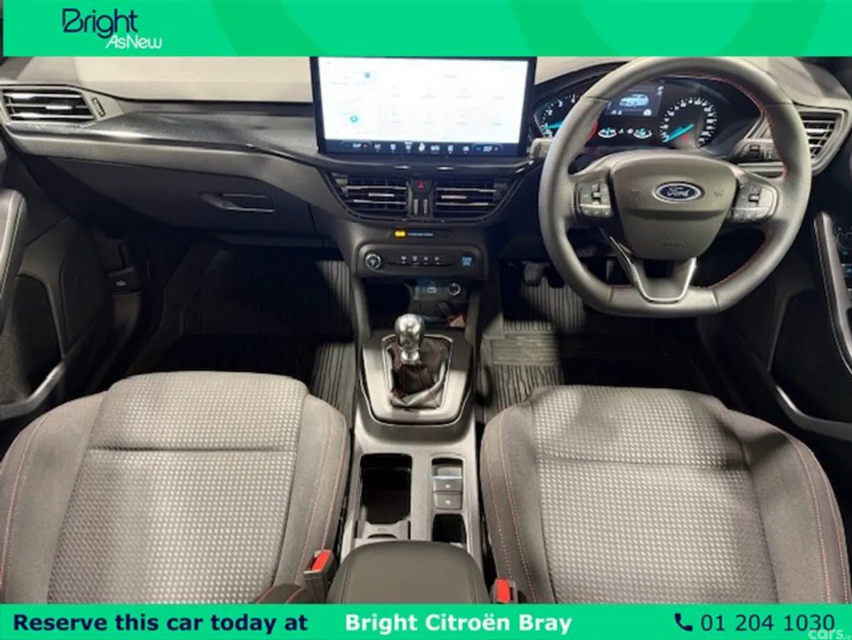 Ford Focus Hatchback, Petrol, 2024, White