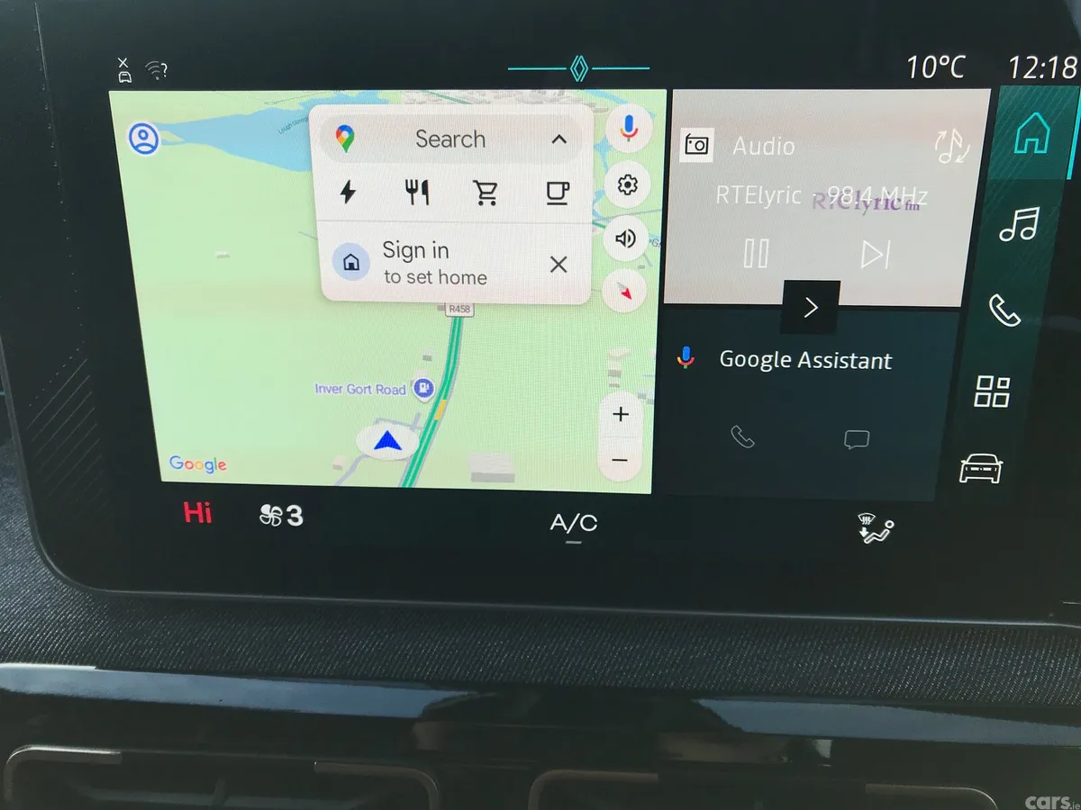 Renault 4 Hatchback, Electric, 2026, Grey