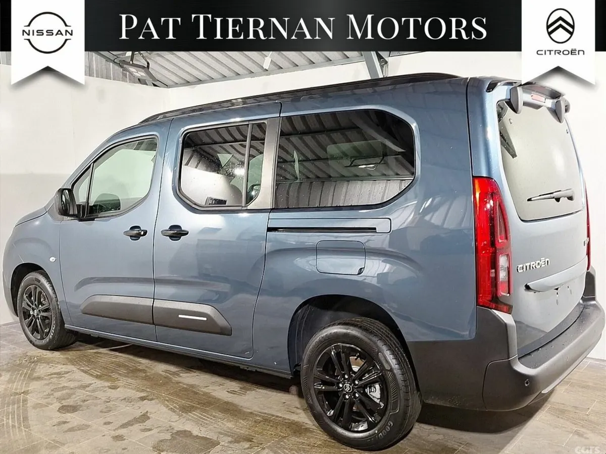 Citroen Berlingo Multispace MPV, Diesel, 2026, Blue