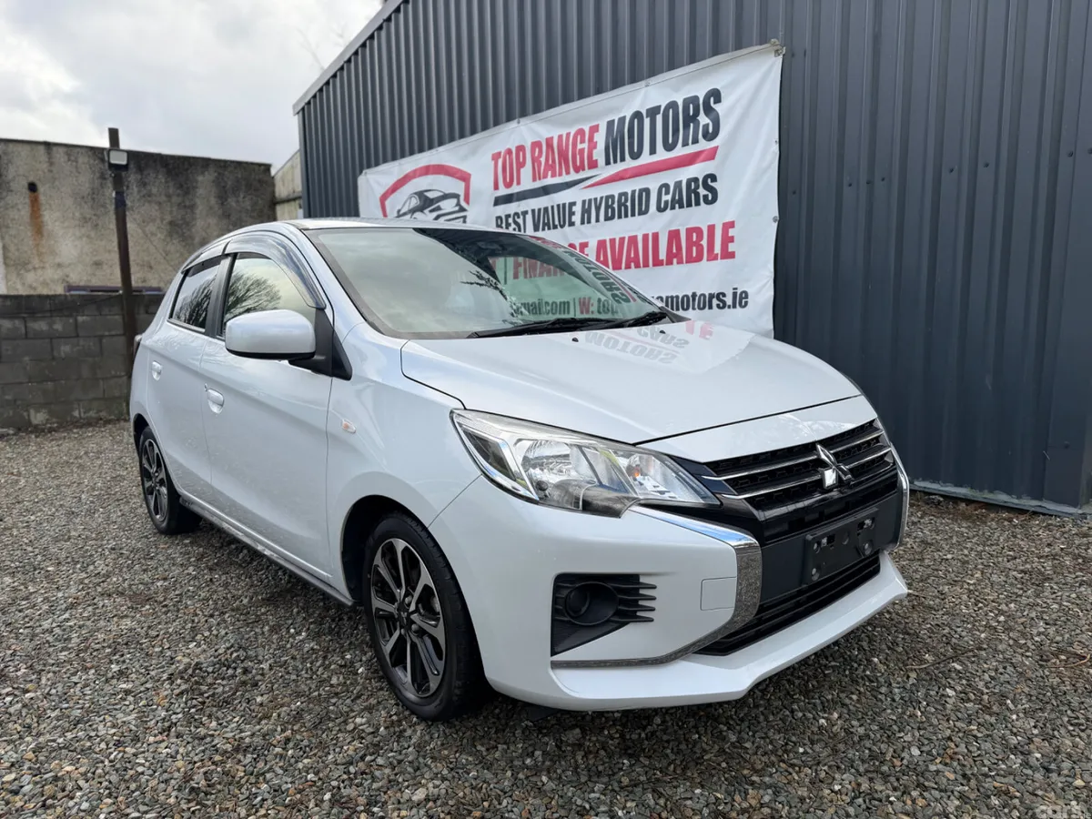 Mitsubishi Mirage Hatchback, Petrol, 2020, White