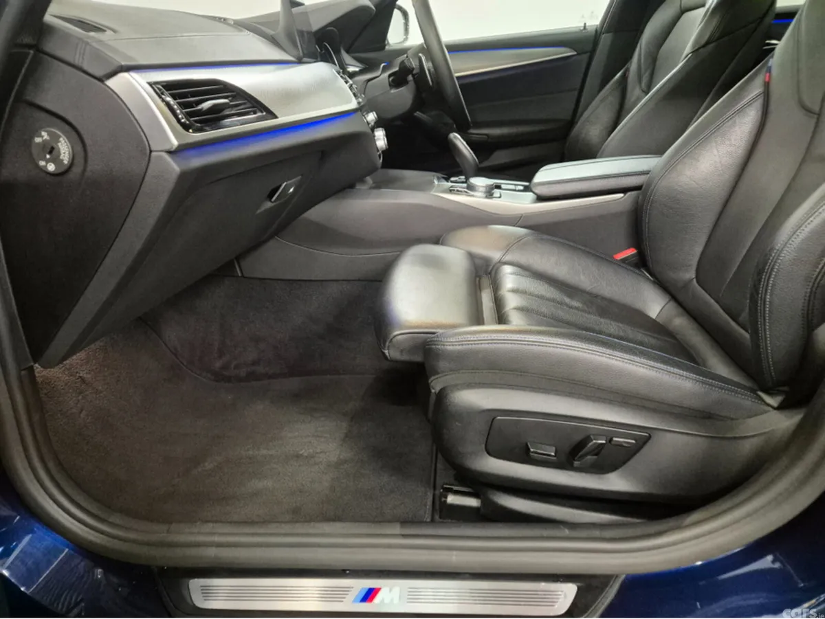 BMW 5-Series Saloon, Petrol Plug-in Hybrid, 2017, Blue