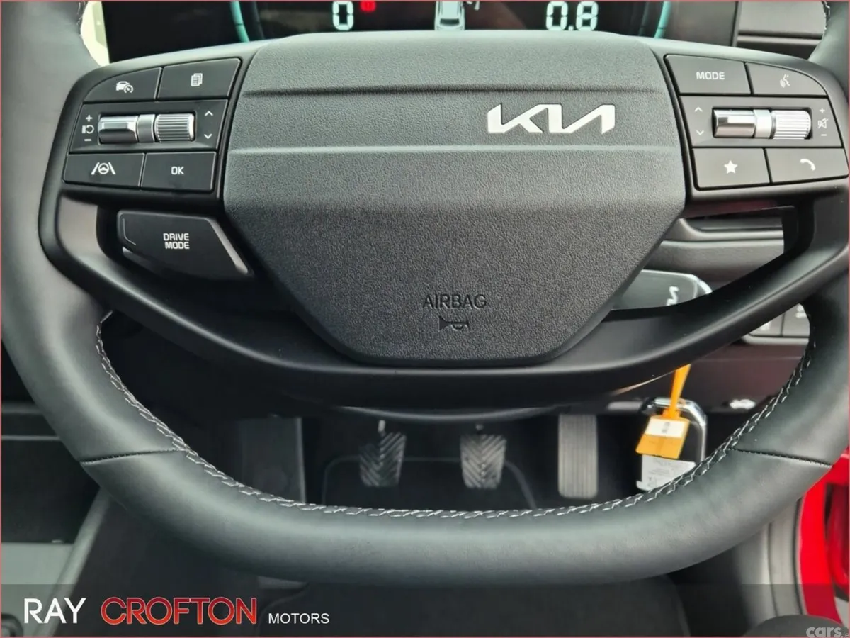 Kia Stonic MPV, Petrol, 2026, Red